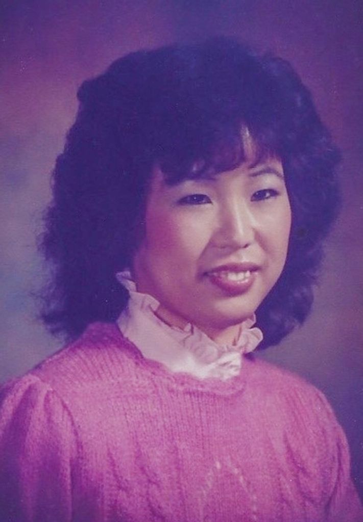 Christa Yong Hee Ly Profile Photo