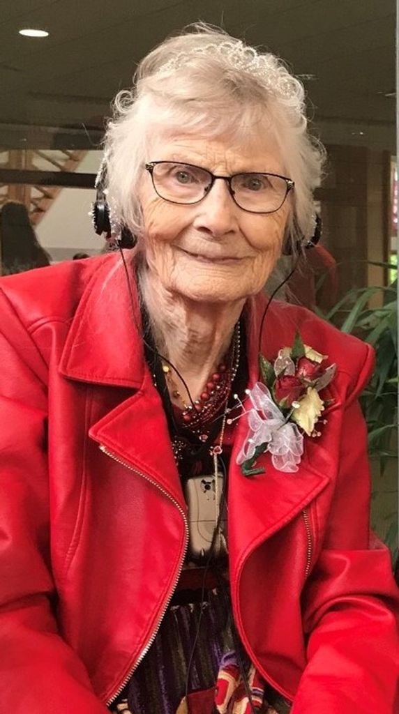 Viola Elizabeth Nelson Wagner