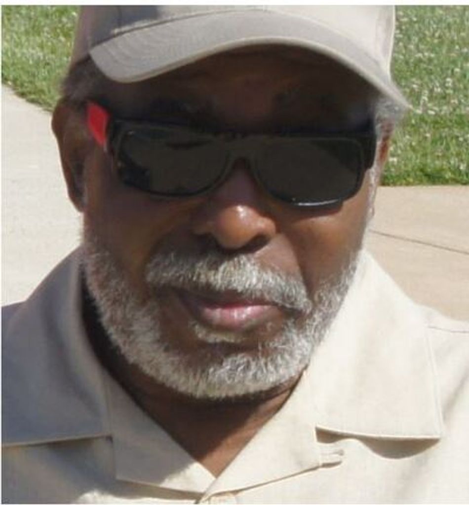 Thomas Leon Gillum, Jr. Profile Photo