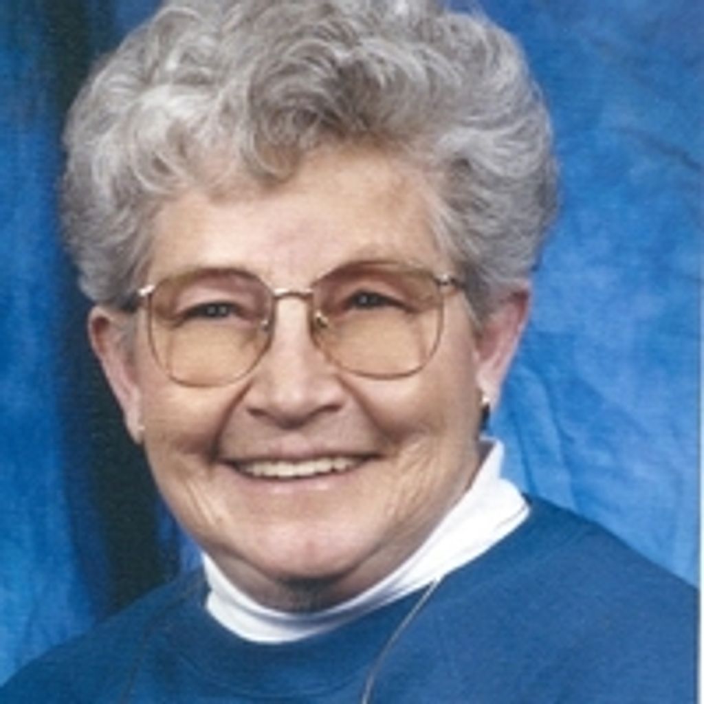 Esther Lux