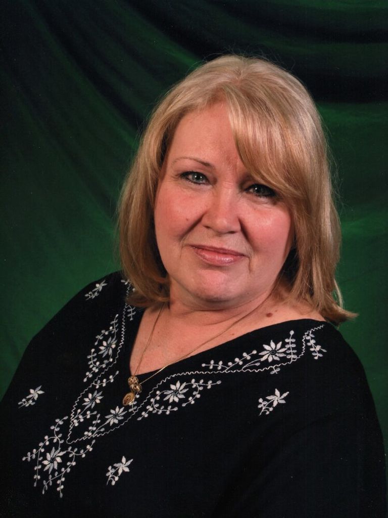 Roxy Marie Smith Profile Photo