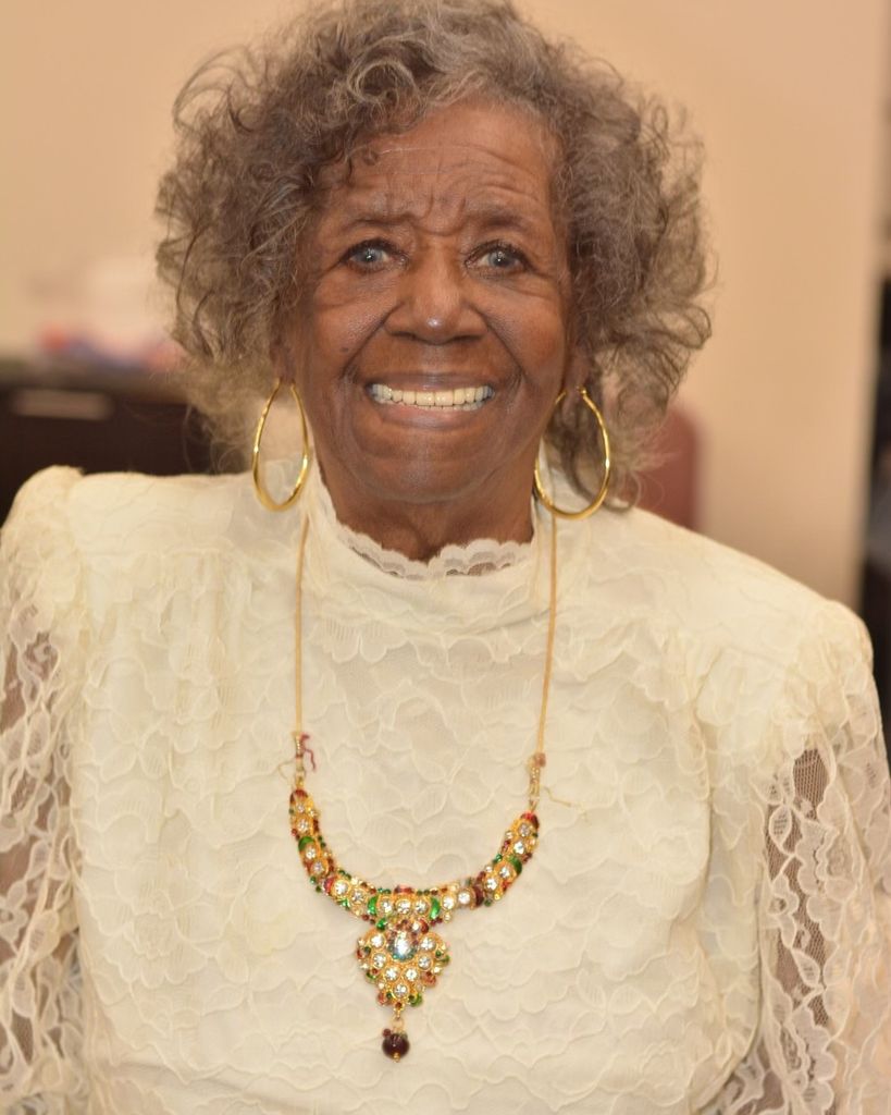 Sieda White