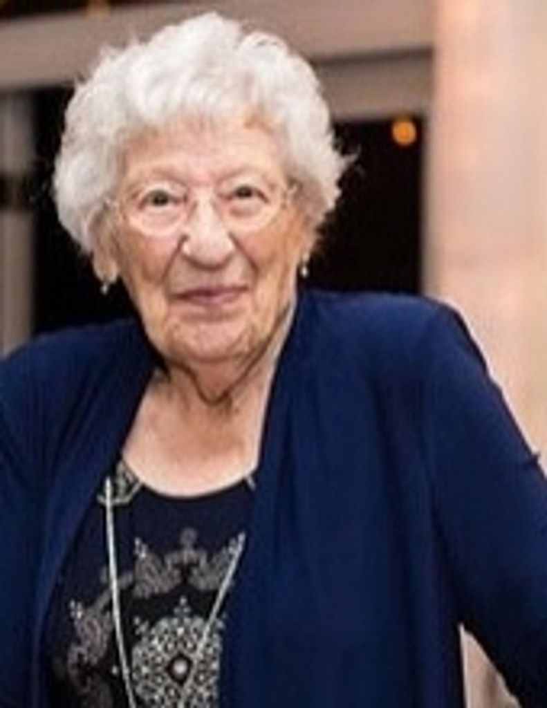 Rosalie  Betty  Smith 