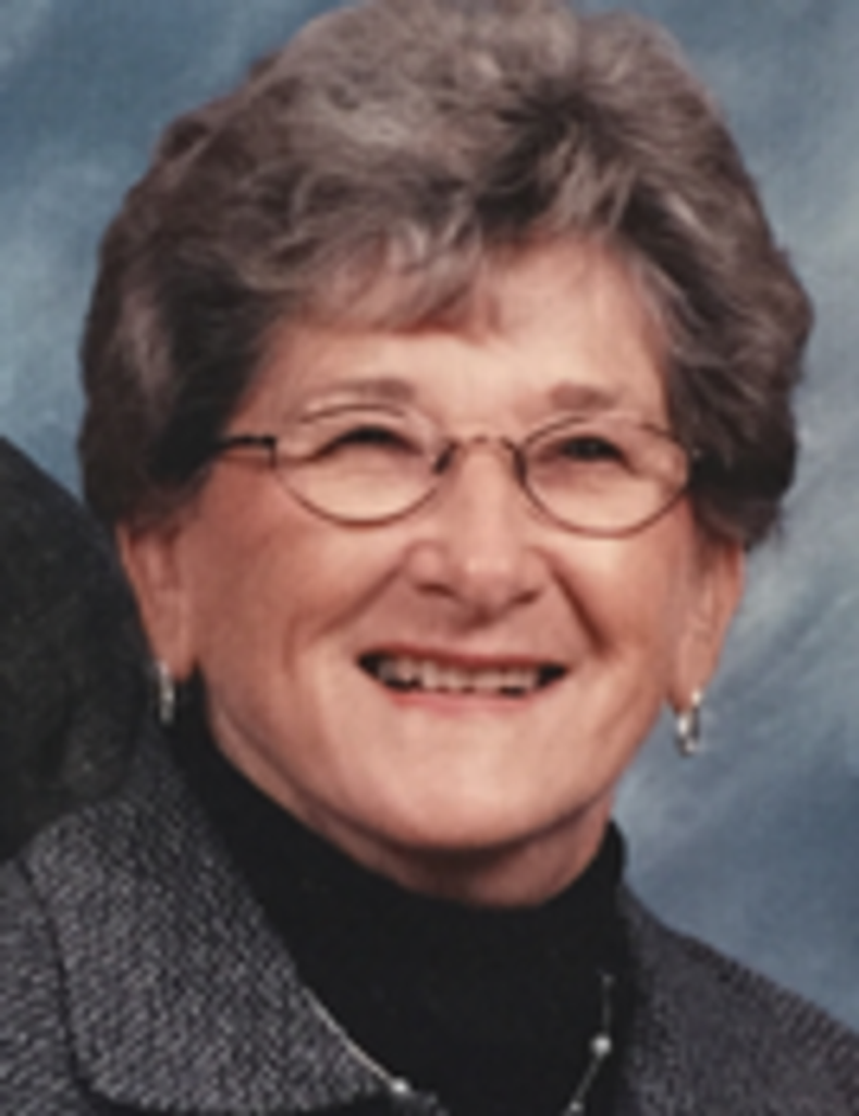 Arlene  Faye Hall