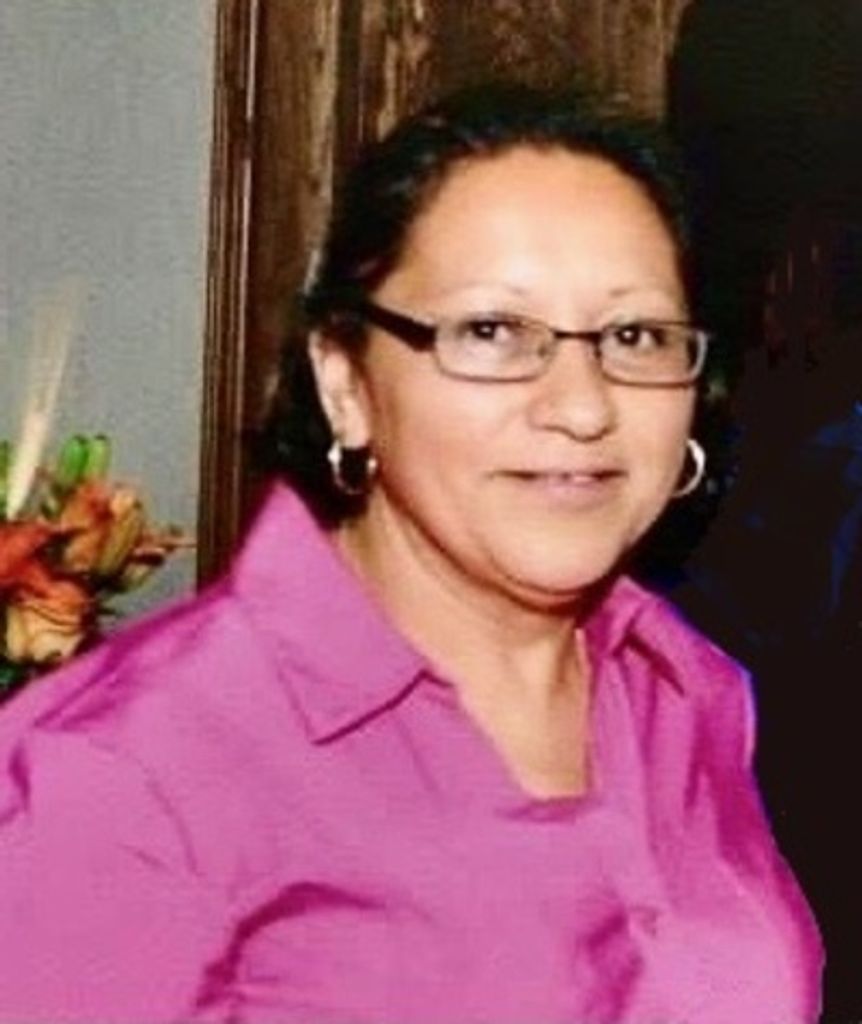 Isabel Diaz Ornelas Profile Photo