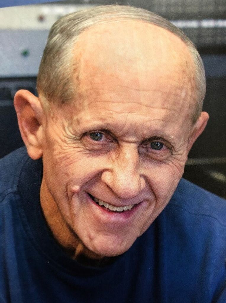 Roger William Gray Profile Photo