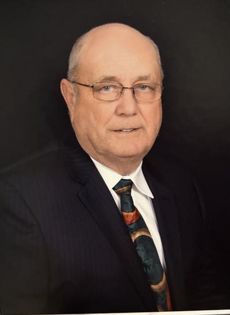 Gibbon Paul Lemoine, Jr. Profile Photo