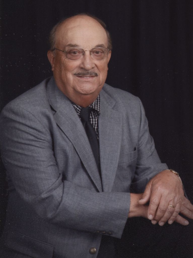 Raymond Merle Castelloe Profile Photo