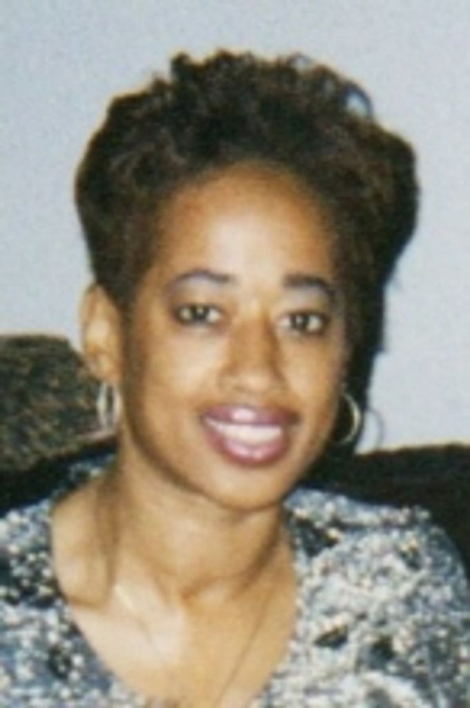 Robin Leann Schoolfield Profile Photo
