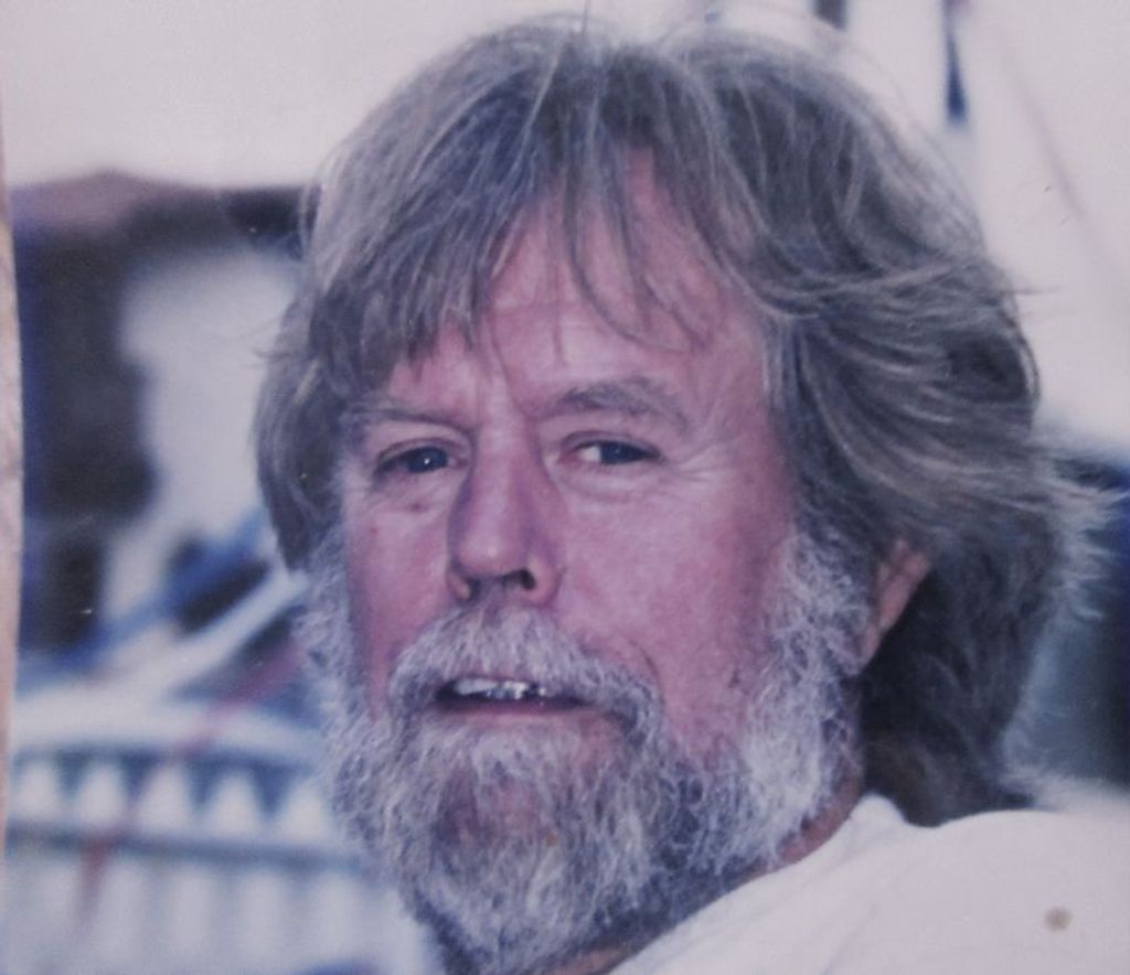 Earl Kenneth Brown Profile Photo