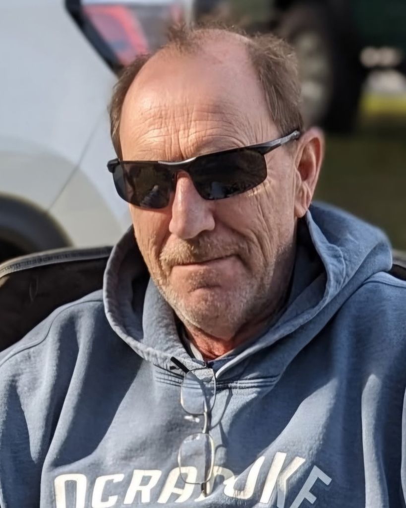 Roger Lyn Davis Profile Photo