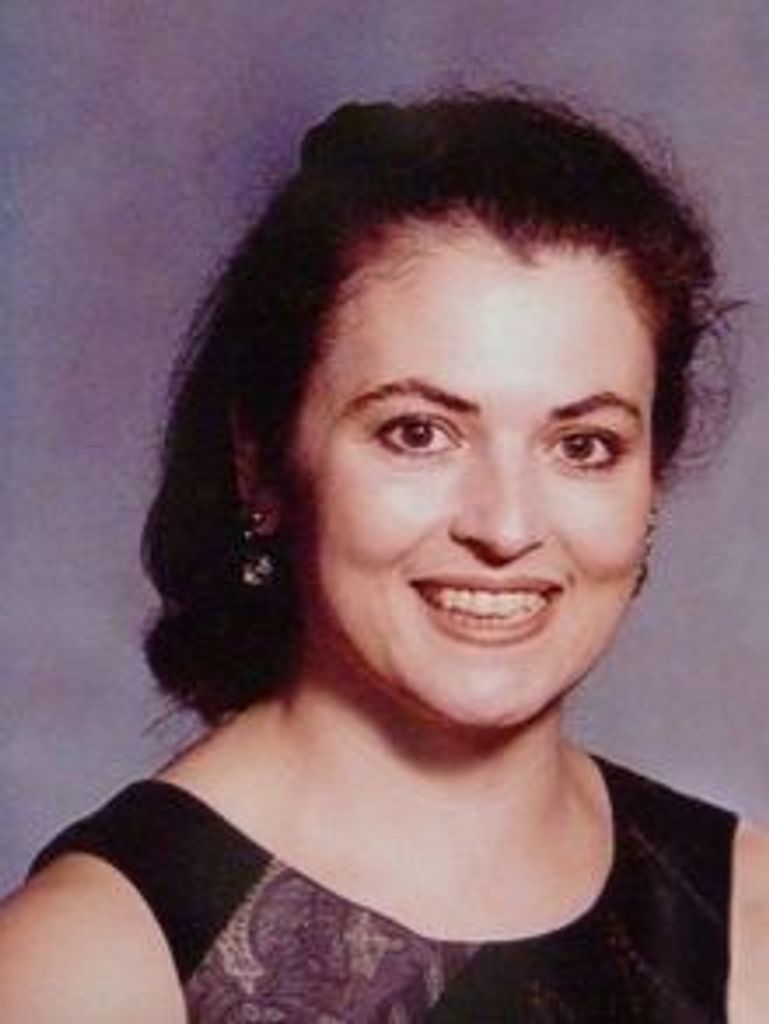 Lisann Alicia Carriker