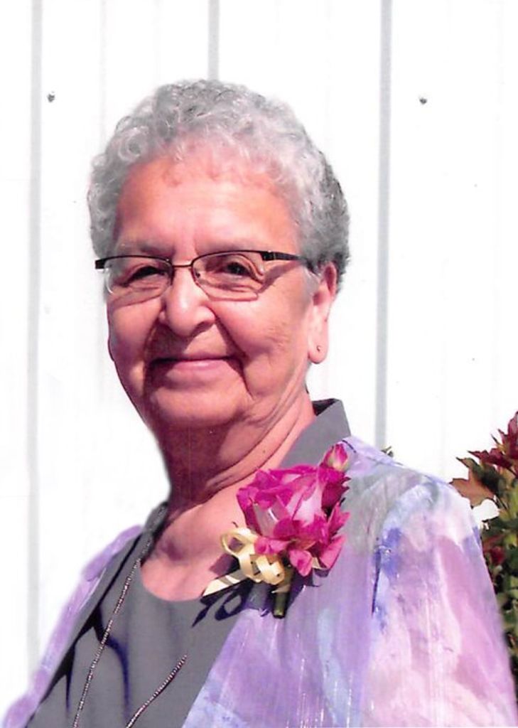 Olive "Holly" Mae Valiant