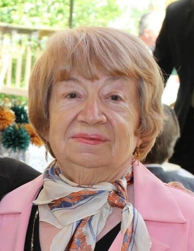 Antigoni "Ann" Billis Profile Photo