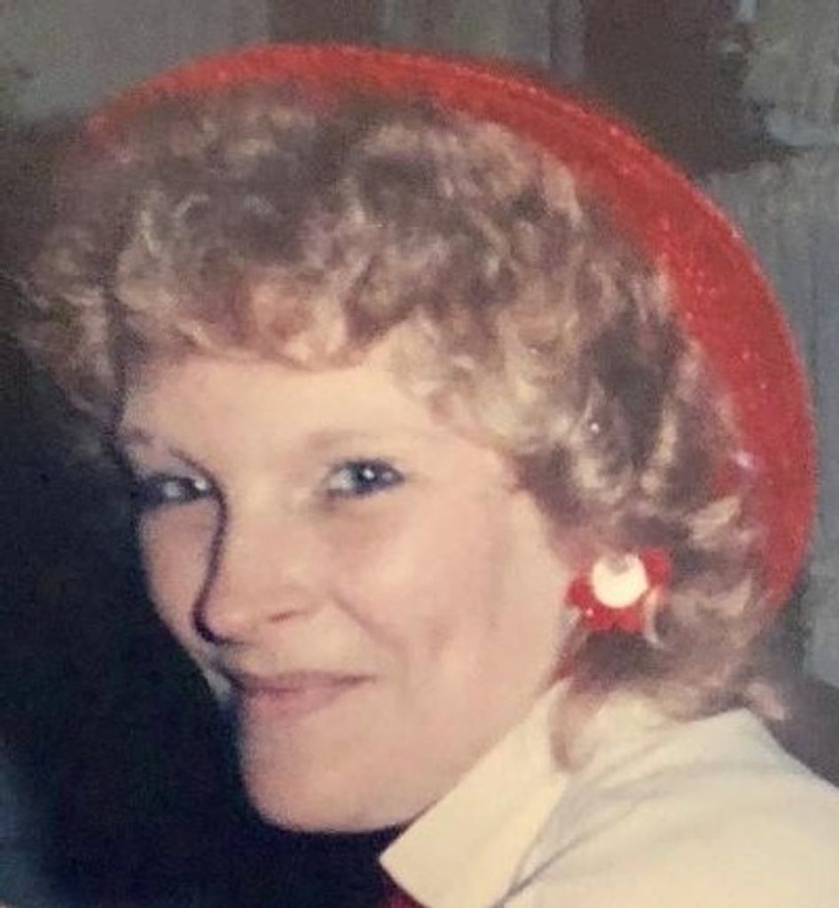 Gail M Hart