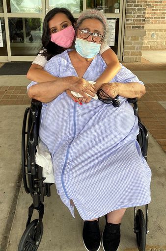 Lydia Ramirez Cuellar photo gallery thumbnail 26 of 359