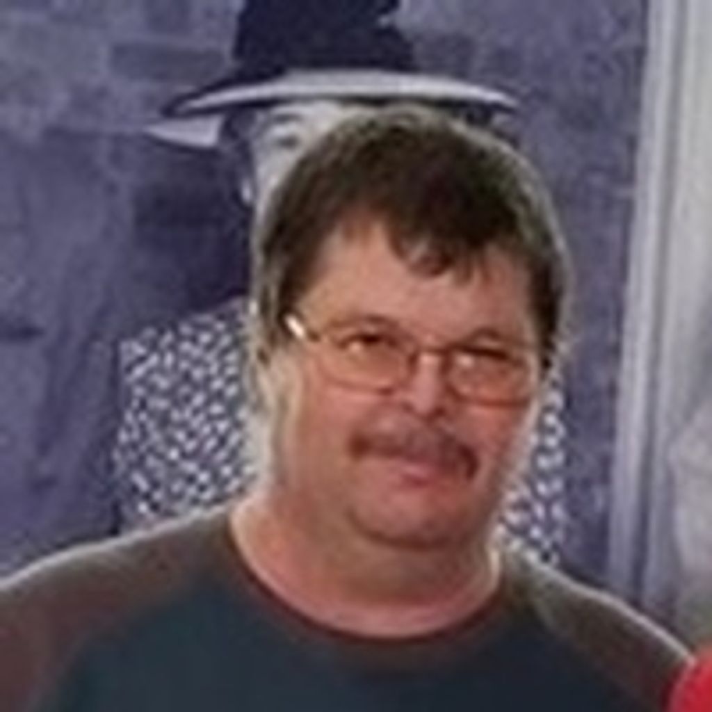 Leonard Julian Gentner Profile Photo
