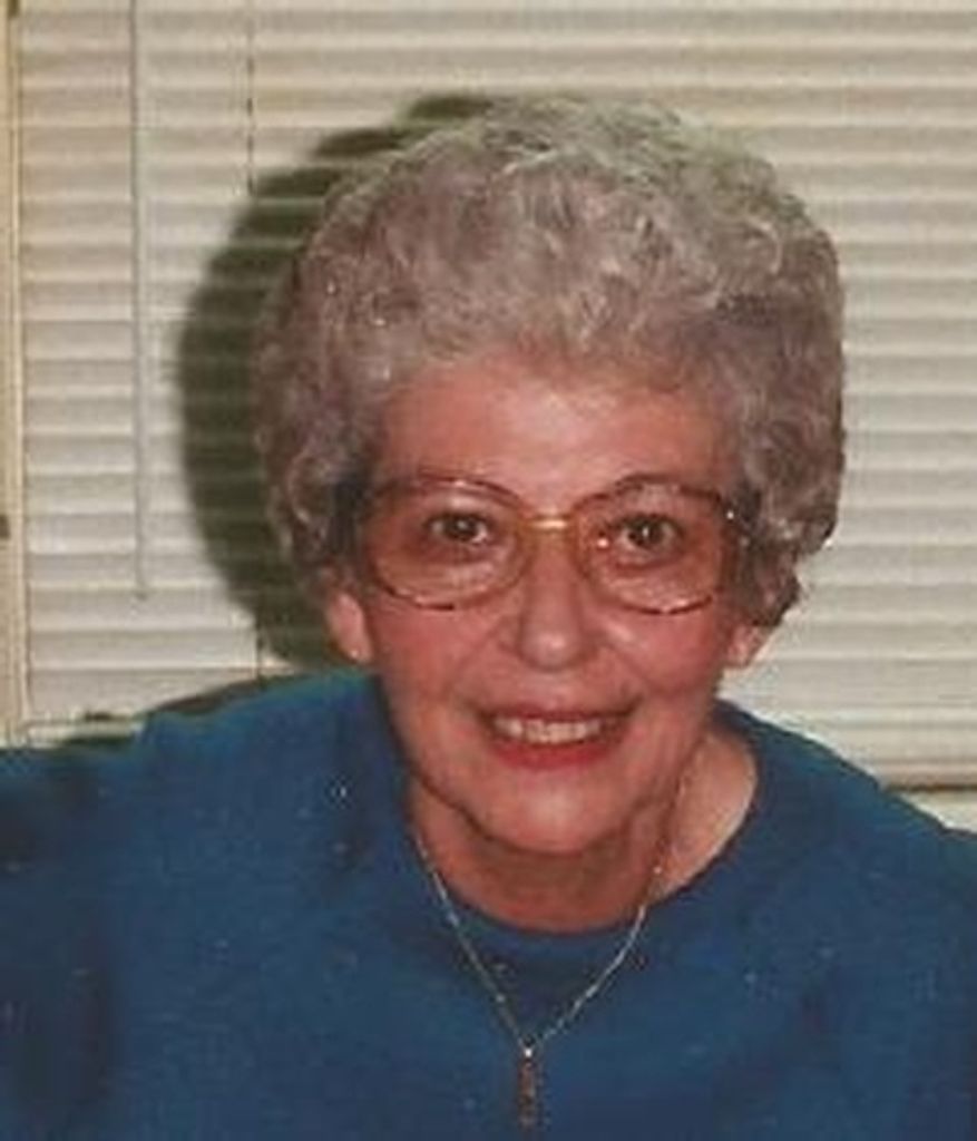 Mary Lyn Reaves Davis