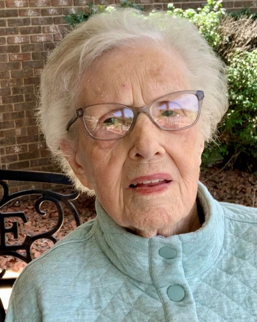 Eileen Rose Carmichael Profile Photo