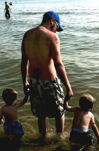 David Scott Reed photo gallery thumbnail 32 of 81