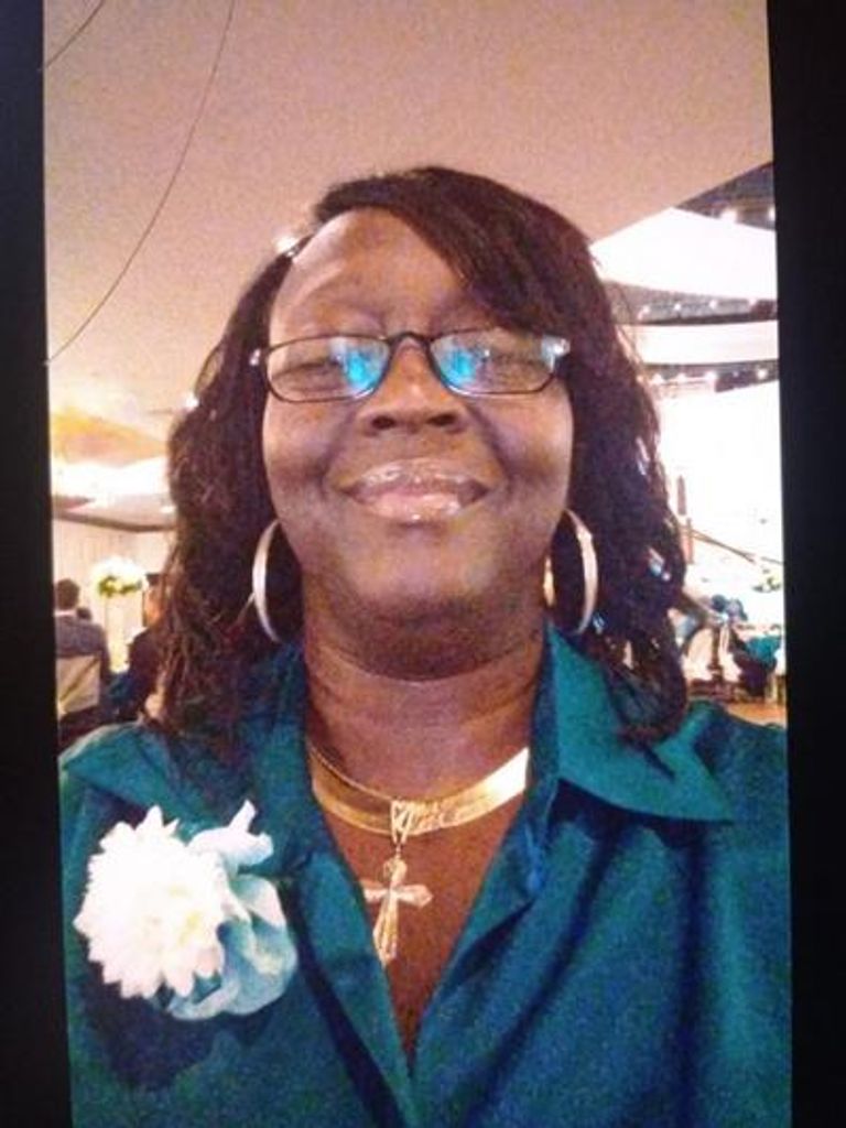 Ms. Angela L. Lucas Profile Photo