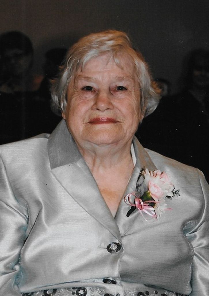Lorraine May Profile Photo
