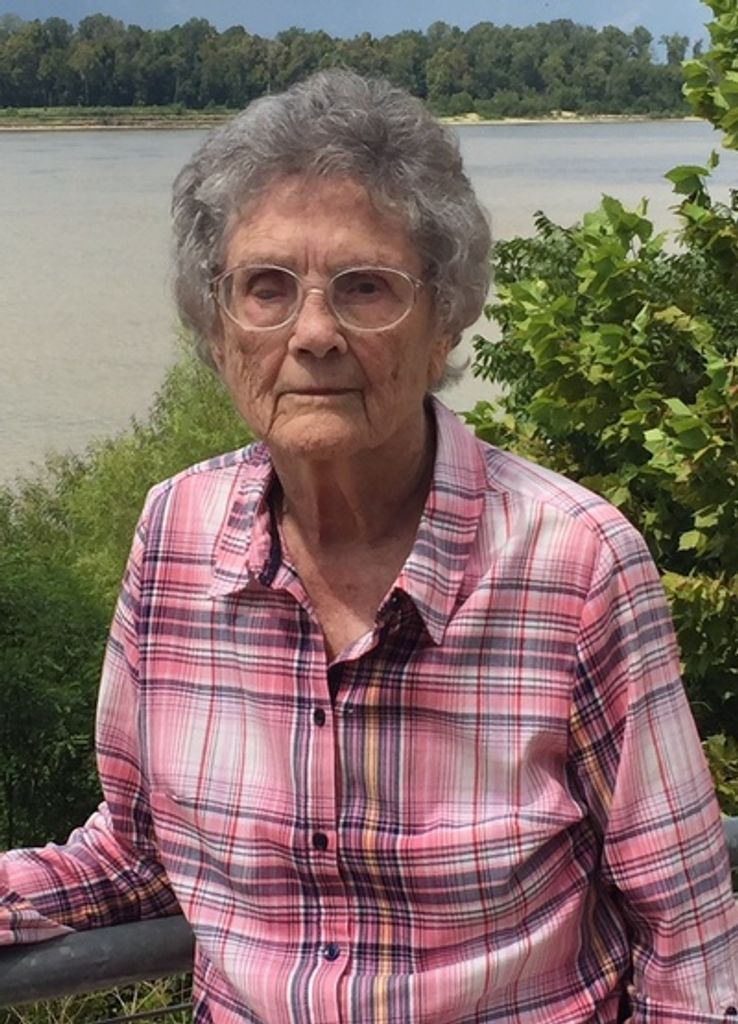 Lucille J Johnson Profile Photo