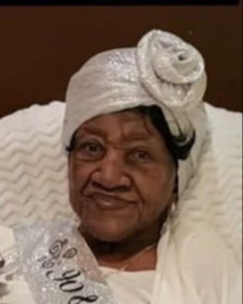 DELORES ROBERTSON HILL Profile Photo
