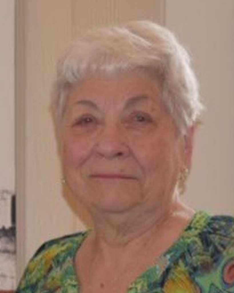 Gloria Pfeil Smith Profile Photo