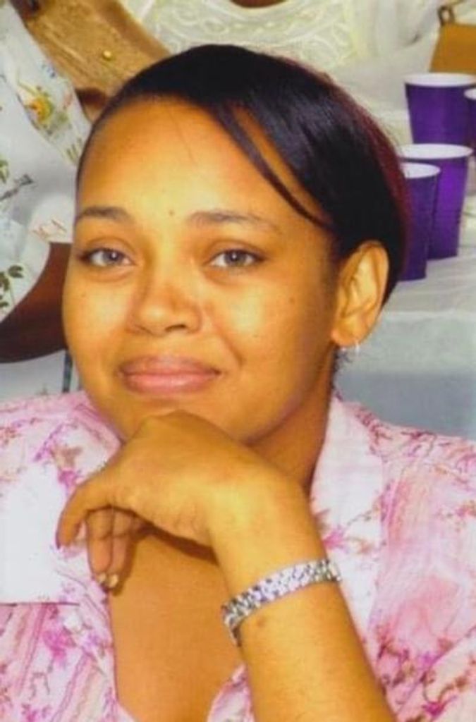 Tracie Regina Swain Profile Photo