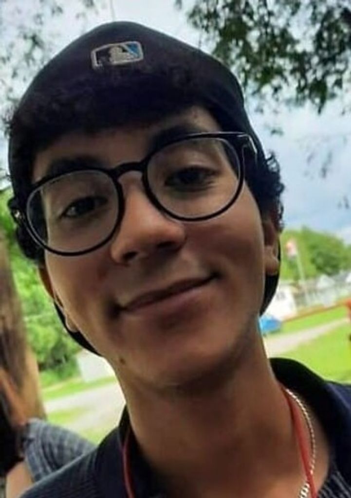 Ethan Yenson Profile Photo