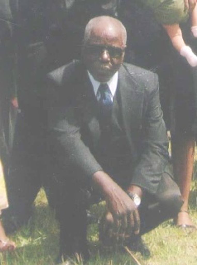 Elijah Miller Profile Photo