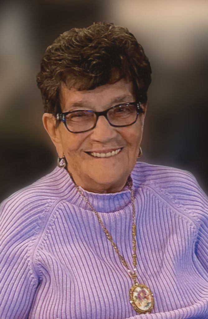 Evelyn Mau Profile Photo