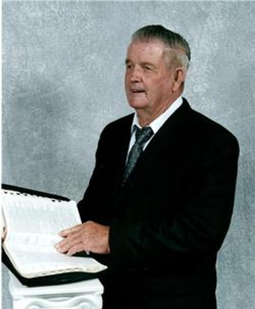 Reverend E. E. Beasley Profile Photo