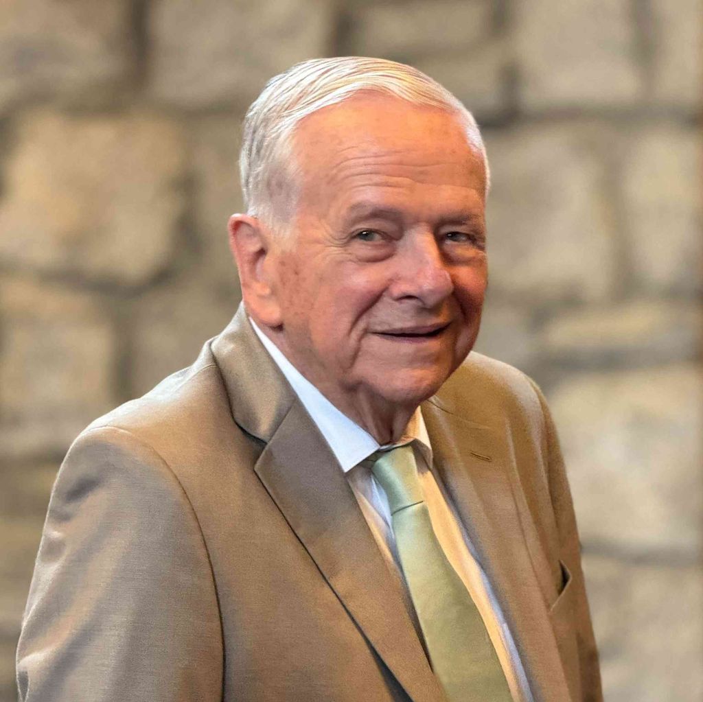 Richard Gerard Wallace Profile Photo