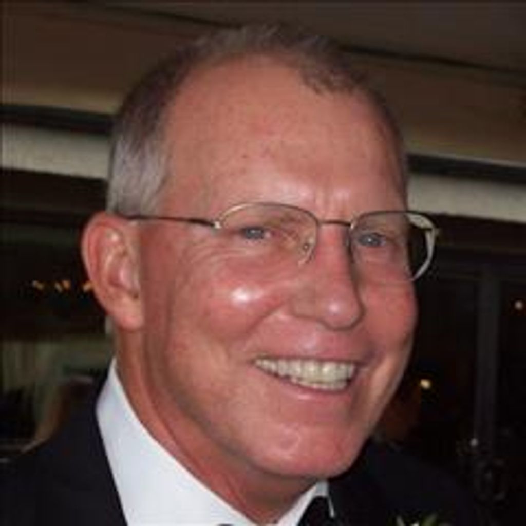 Robert Stewart Morgan Profile Photo