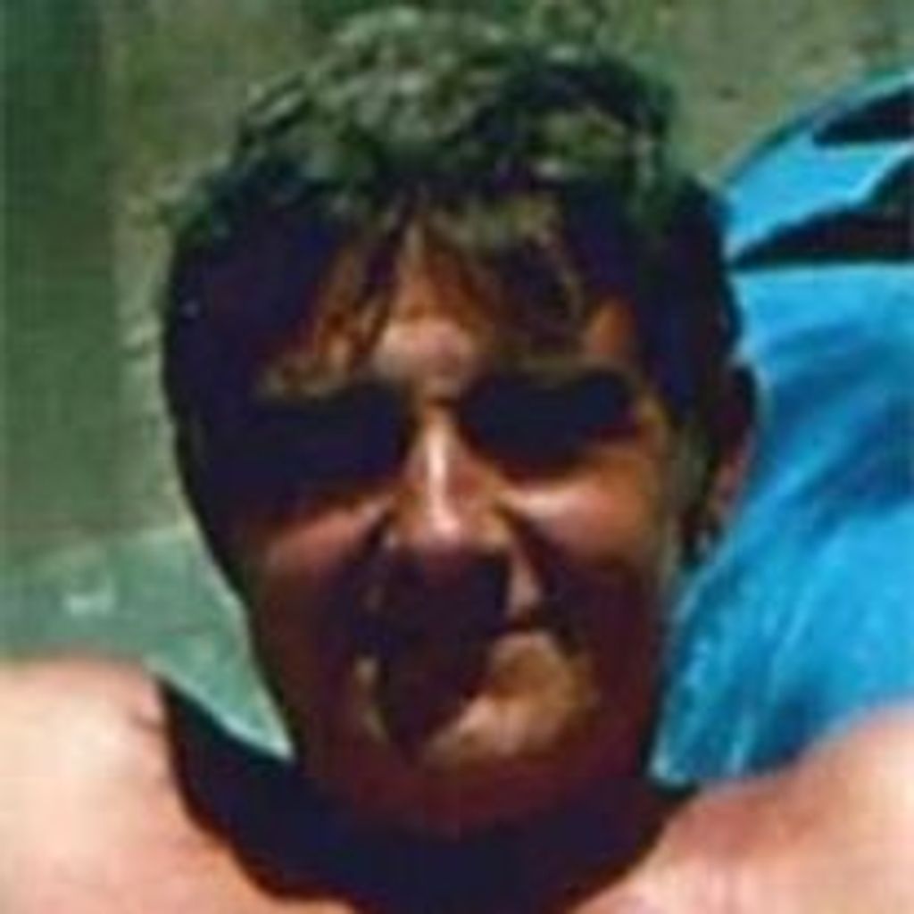 Howard F Knapp