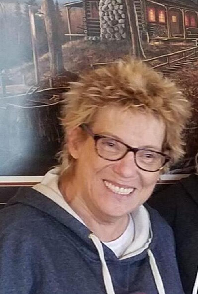 Kristin Schneider Profile Photo
