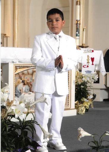 Josue Abraham Curiel photo gallery thumbnail 29 of 104