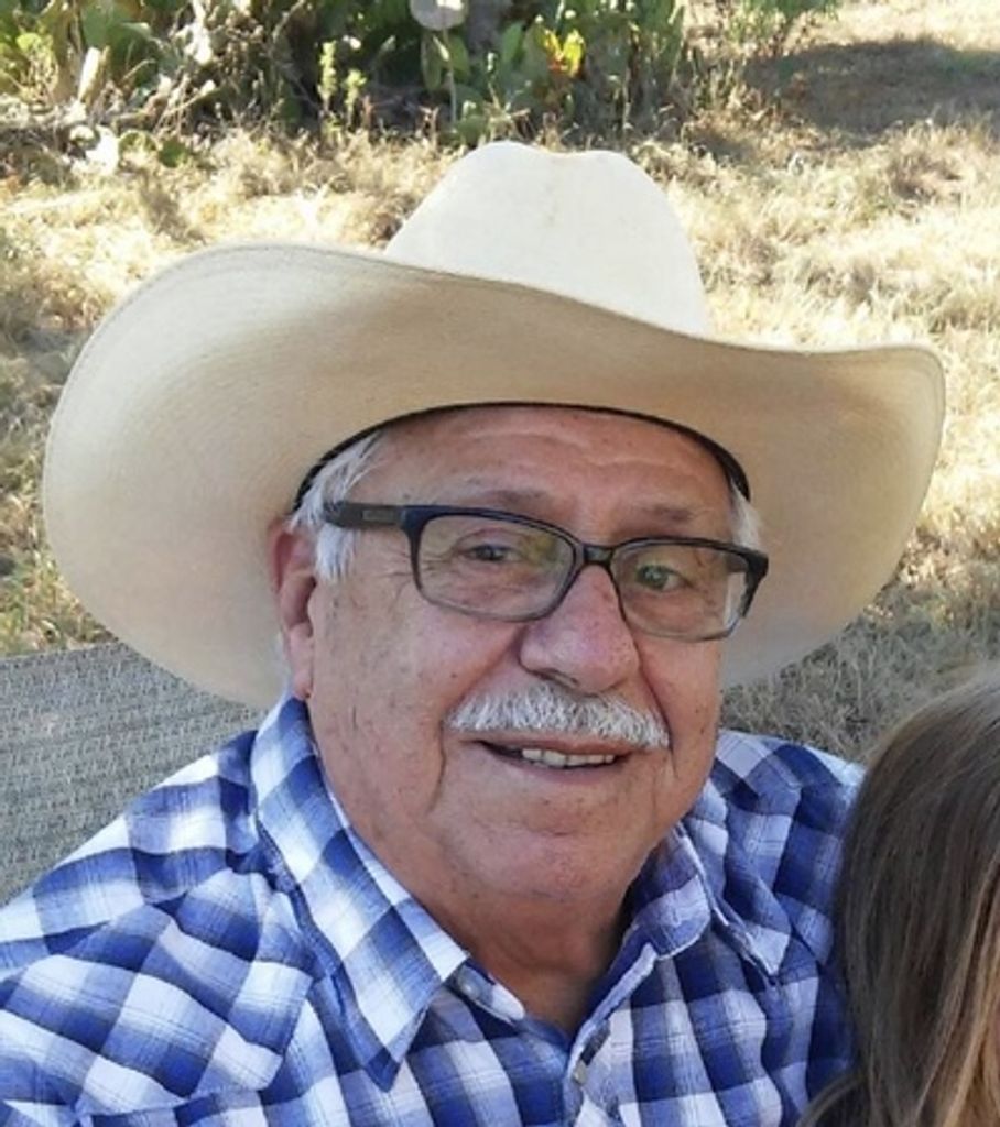 Enrique Rojas Profile Photo