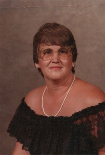 Brenda (Akin)  Luttrell photo gallery thumbnail 19 of 50