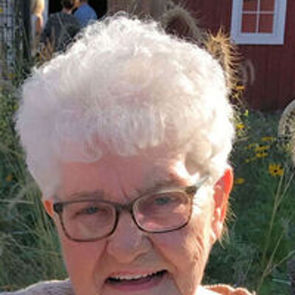 Geneen Ruth Karstens