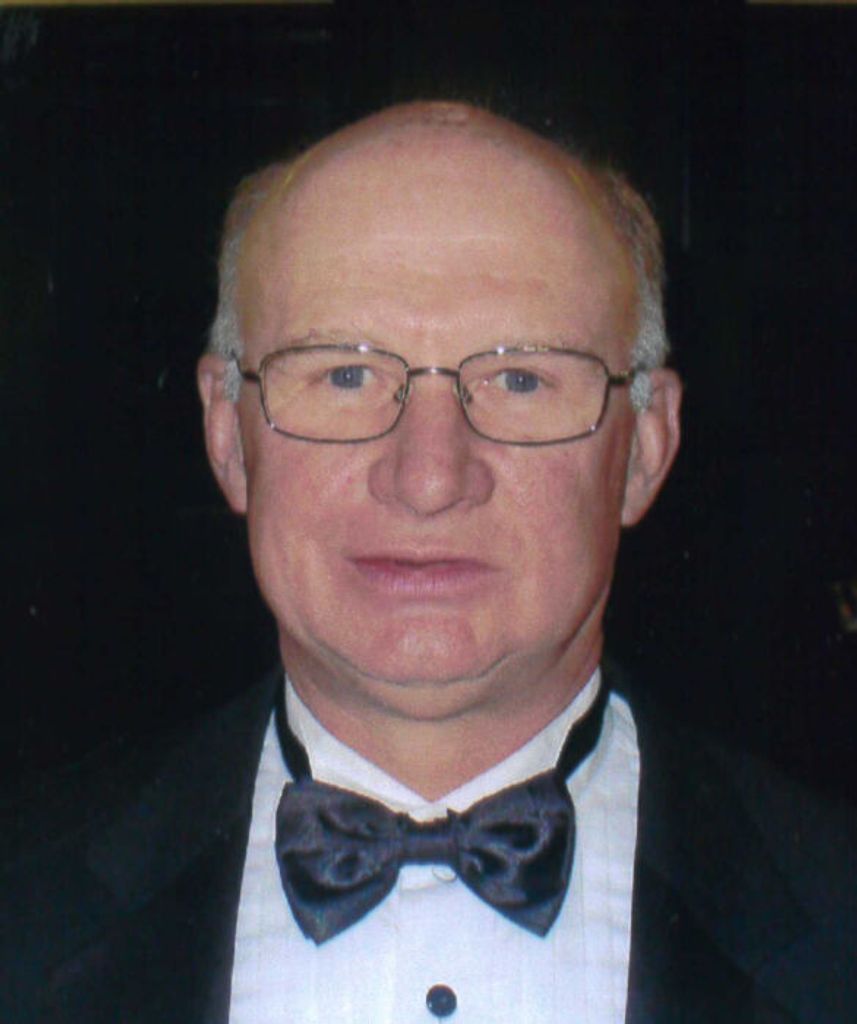Richard R. "Dick" Mcelroy Profile Photo
