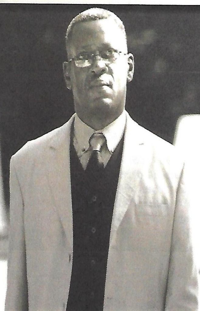 Mr. Claudell Edwards Profile Photo