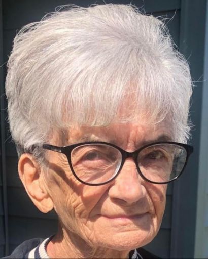 Elfreda Lewis Profile Photo