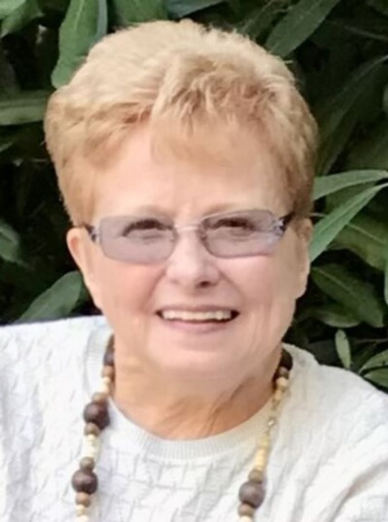 Nora "Cookie" Avellino Profile Photo
