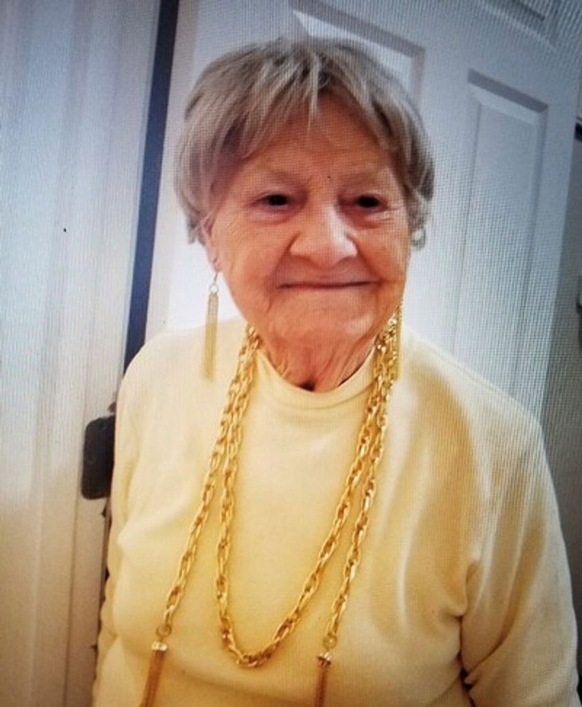 Lugie Walker Profile Photo