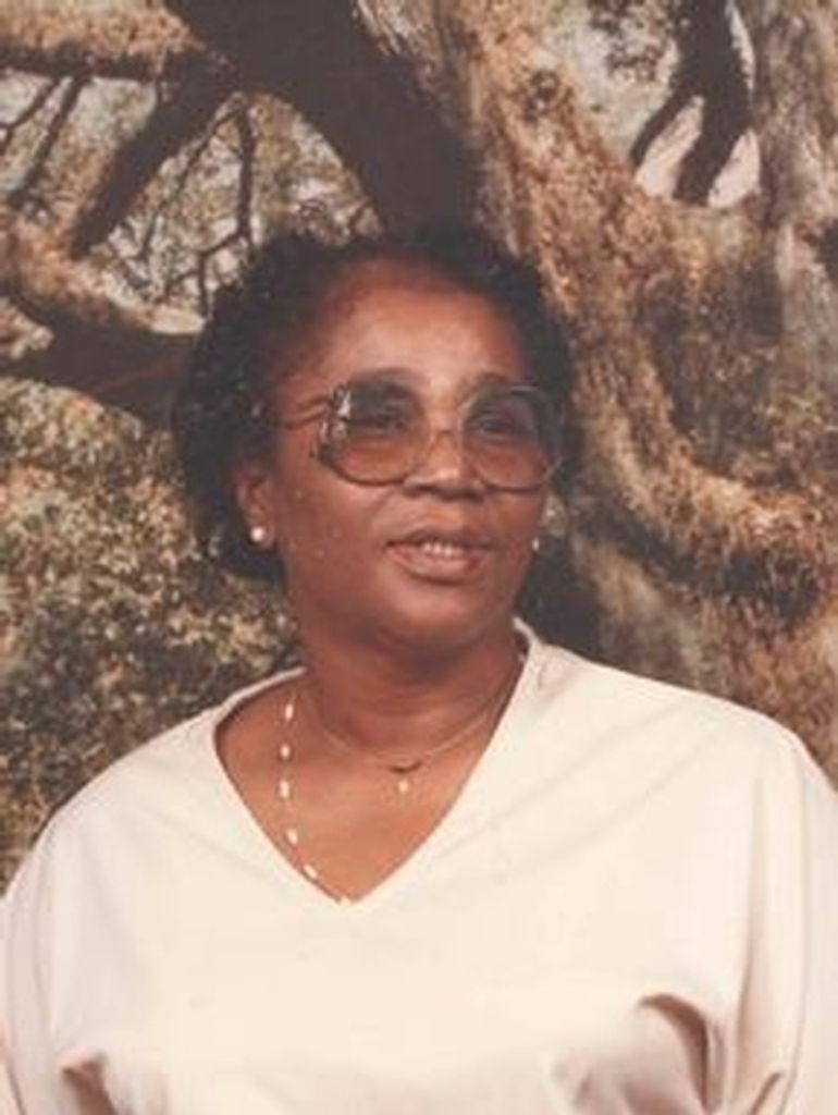 Augustine Woods Mills