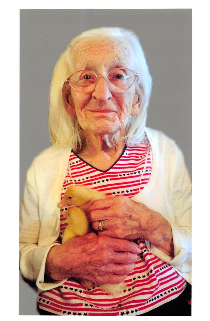 Lyola R. (Waltersdorf)  Wagner