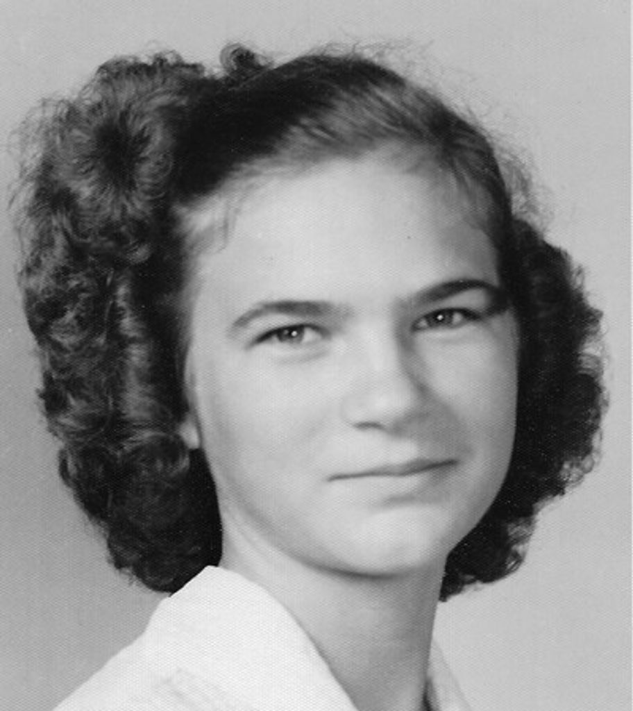 Elma Deane Lisenby Newsom